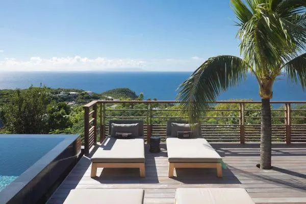 Beautiful Island Villa With Spacious Rooms Γουσταβία